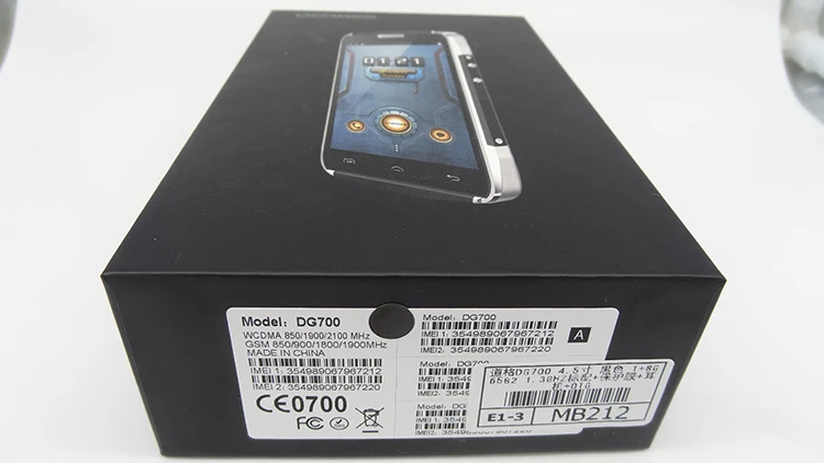 Бесплатные DHL DOOGEE TITANS2 DG700 IP67 Водонепроницаемый Прочный 4.5 &quotMTK6582 Quad Core Android 4.4 3 Г 8MP