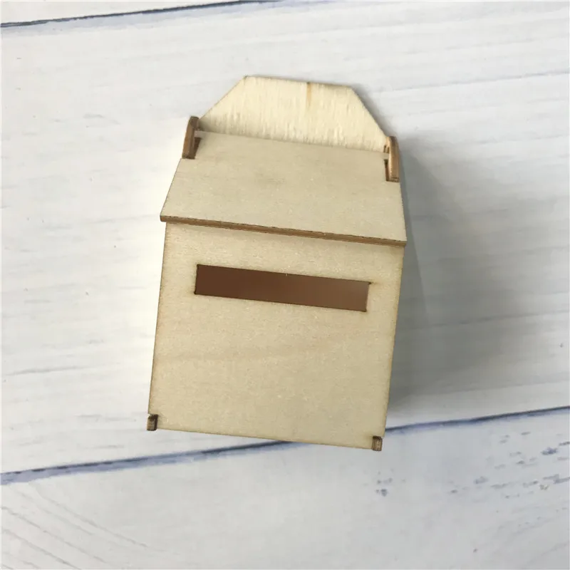 wood Mail Box 1:12 миниатюрный деревянный цвет ручной работы DIY почтовая коробка отличный подарок для детей, прикидываемый игровой магический зуб ярмарка почтовая коробка WTH светодиодный светильник - Цвет: wood Mail Box