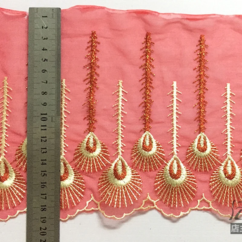 Кружевное платье в нигерийском стиле с вышитой отделкой 2 ярда