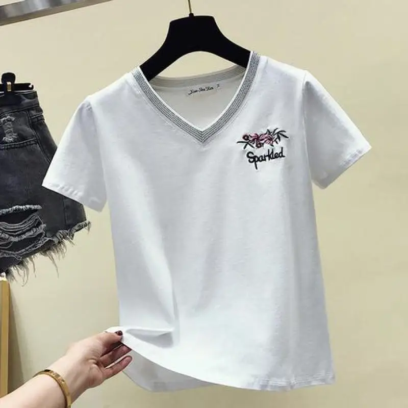New Fashion Females Bright Wire V-Neck Short Sleeve T-Shirts 2019 Summer Womens Trend Alphabetical Embroidery White Tops | Женская