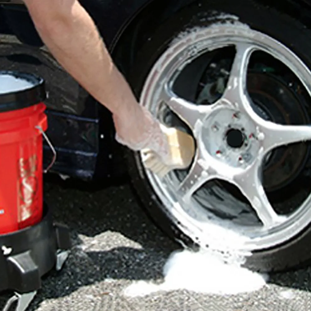 

Multi-Functional Car Tyre Nylon Wire Tire Carpet Cleaning Brush Wheel Washing Tool