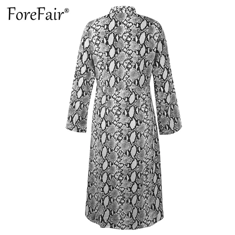 Платье рубашка Forefair винтажное с принтом в виде змеи на кнопках длинным рукавом