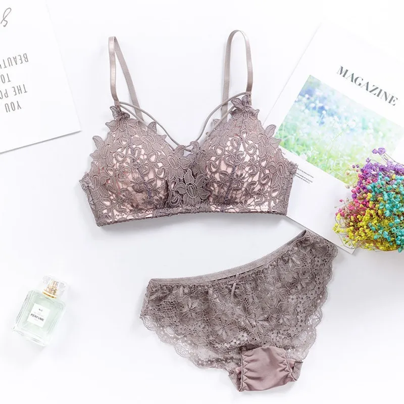 Комплект женского кружевного нижнего белья с чашками пуш ап|Комплекты белья| |