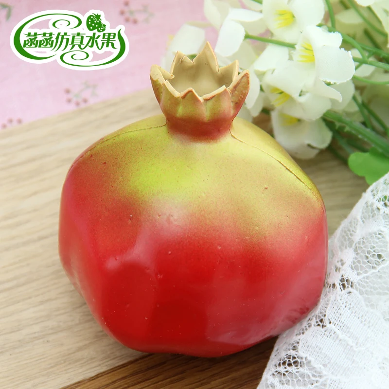 

Plastic pomegranate model at home kitchen cabinet photography props decoration child early learning toy supplies