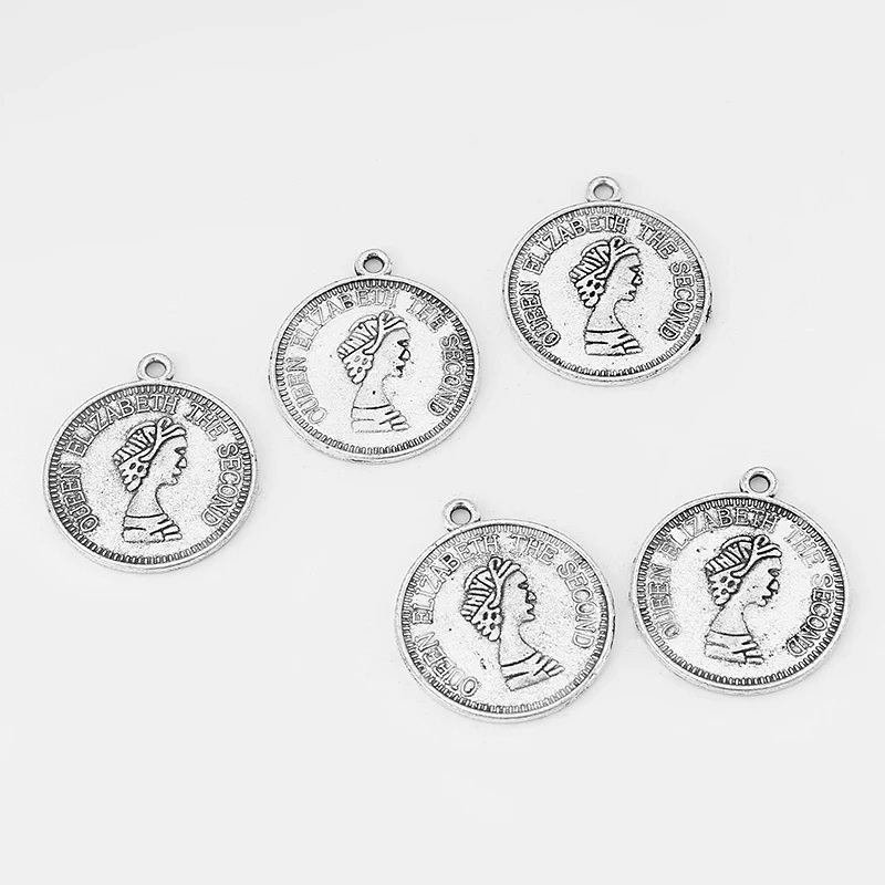 

20pcs Round QUEEN ELIZABETH THE SECOND Coin Charms Pendants Double-sided Beads DIY Jewelry Fittings