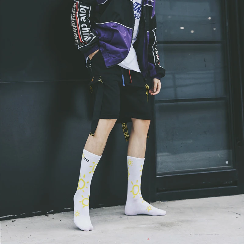 

Morematch 1 Pair Women Hip Hop Sock Cartoon Sun Pattern Cotton Socks Couple Socks 3 Colors Optional