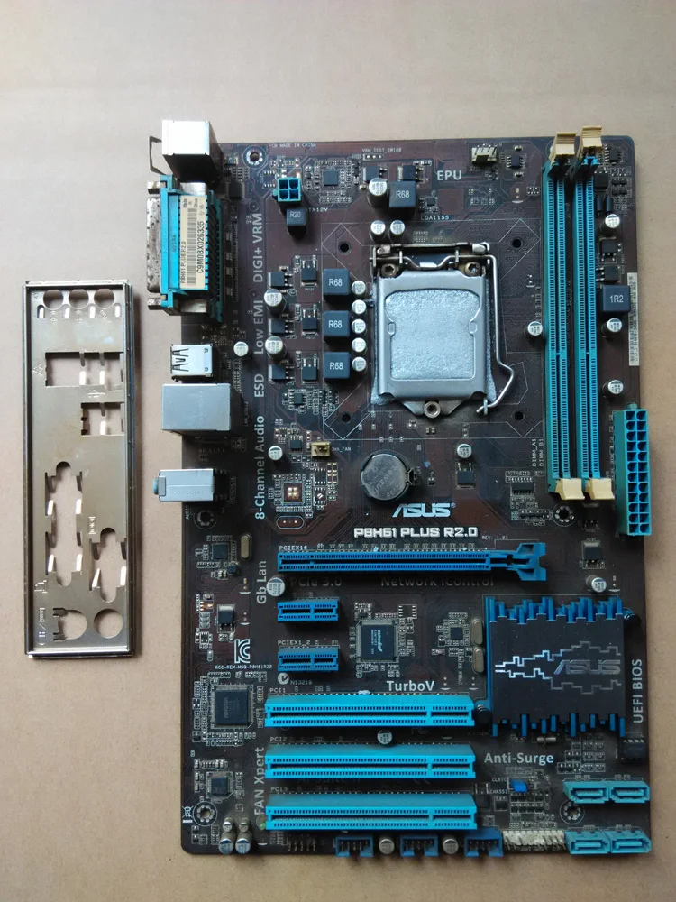 Используется для Asus P8H61 PLUS R2.0 оригинальная настольная материнская плата H61 Socket LGA