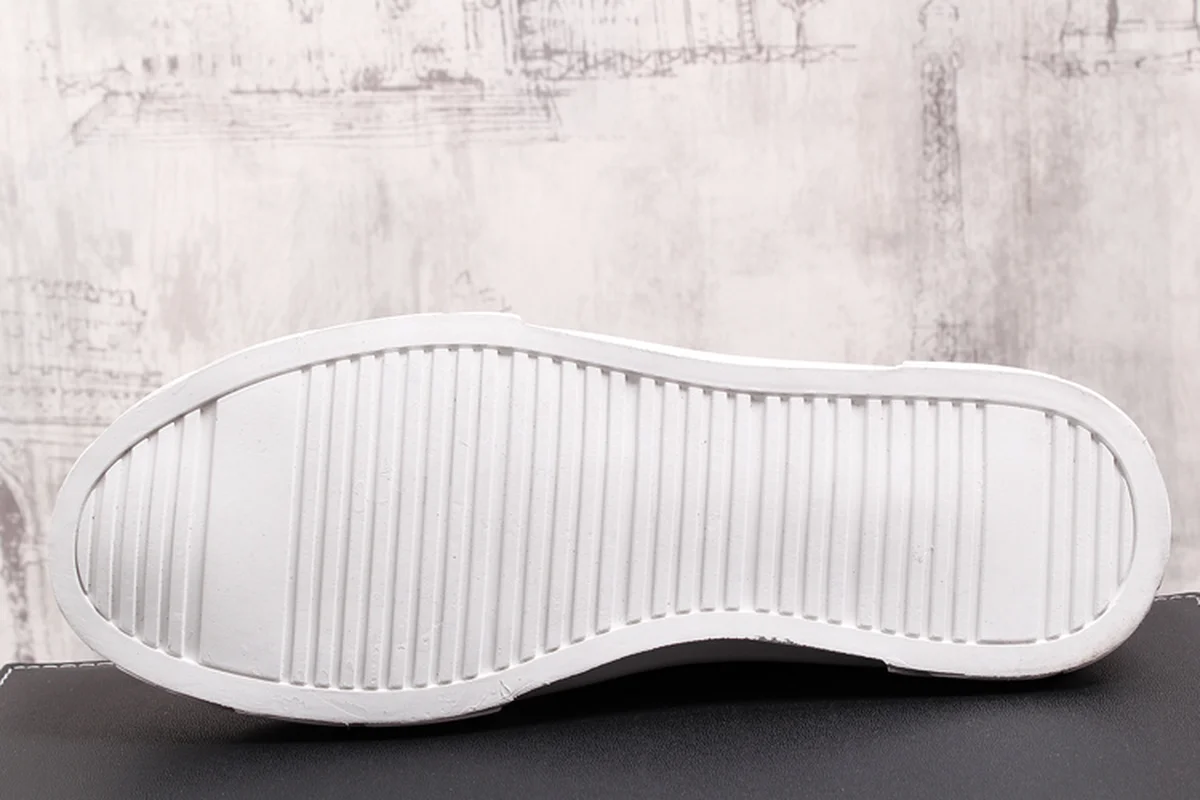 2018 Мужская Новая Кожаная обувь на высоком каблуке молодежные ботинки для отдыха