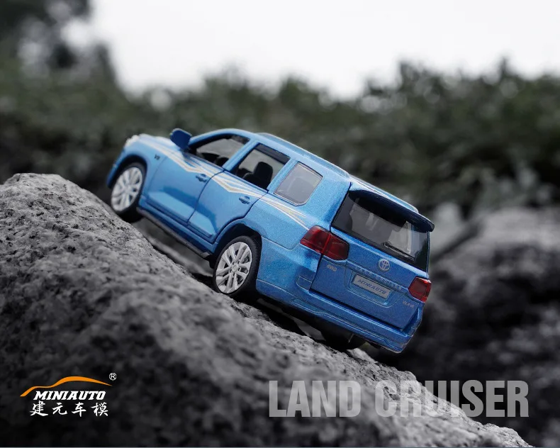 Высокая симитация 1:32 TOYOTA LAND CRUISER PRADO металлический сплав Модель автомобиля игрушки с вытягиванием назад для детей подарки на день рождения
