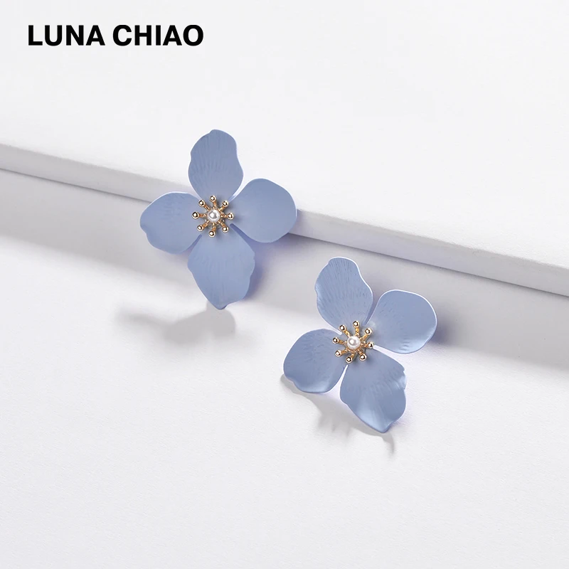 Женские матовые серьги гвоздики с цветком LUNA CHIAO модные ювелирные аксессуары