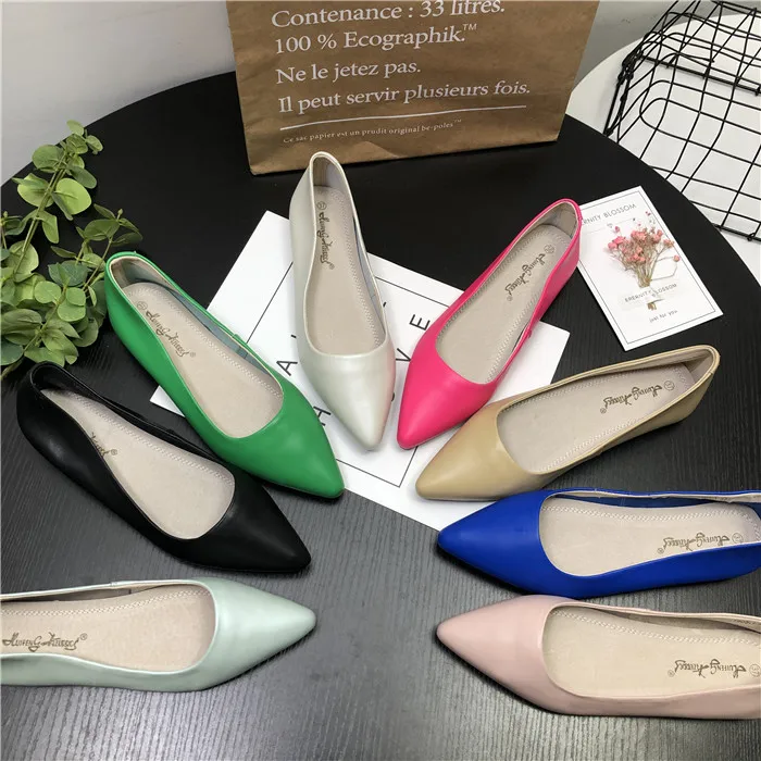 HUIFENGAZURRCS/легкие туфли из овечьей кожи с закрытым носком для отдыха; удобная Европейская Женская обувь на лето; 7 цветов