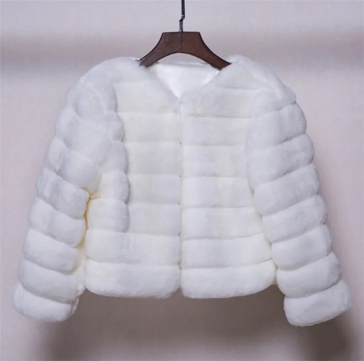 2018 Winter Bridal Fur Wraps Wedding Bolero Jacket Cheap Shawl Capes Plus Size Faux Shawls Jakects |