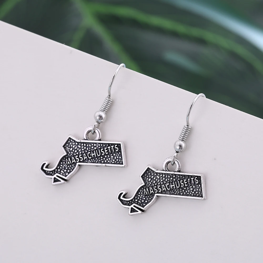 Fishhook USA State Map Earring MASSACHUSETTS And Pendants Outline Charm Antique Silver Color Charms Gifts | Украшения и