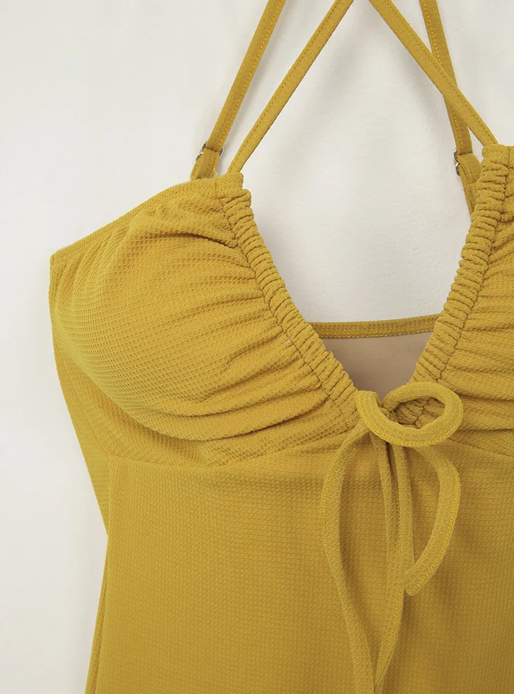 Корейский горчичный желтый слитный купальник с лямкой на шее сексуальный