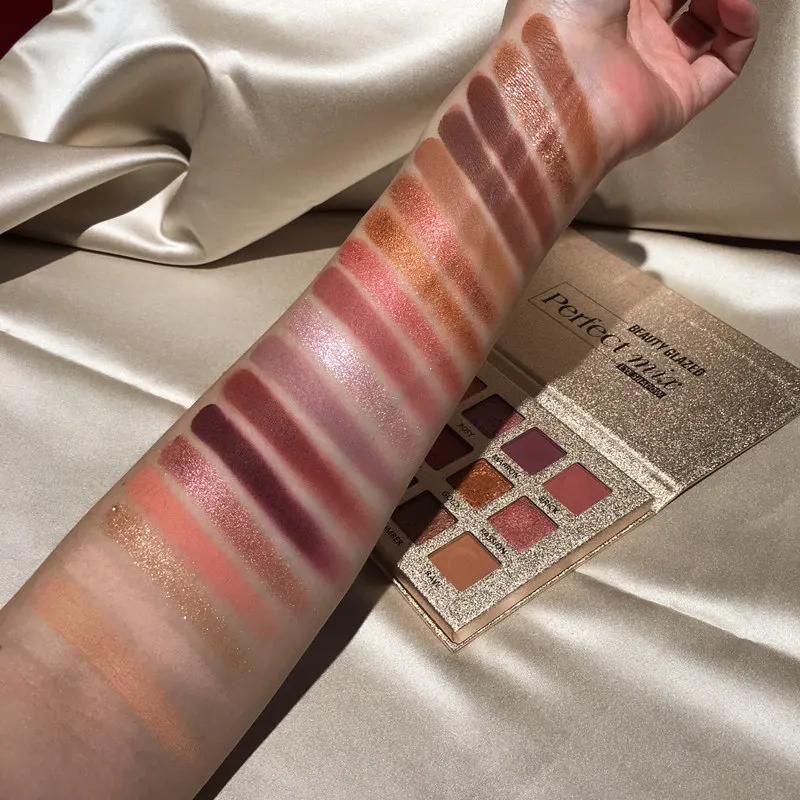 Палетка теней BEAUTY GLAZED для макияжа глаз стойкие тени век глиттеры 18 цветов|eye shadow|bar