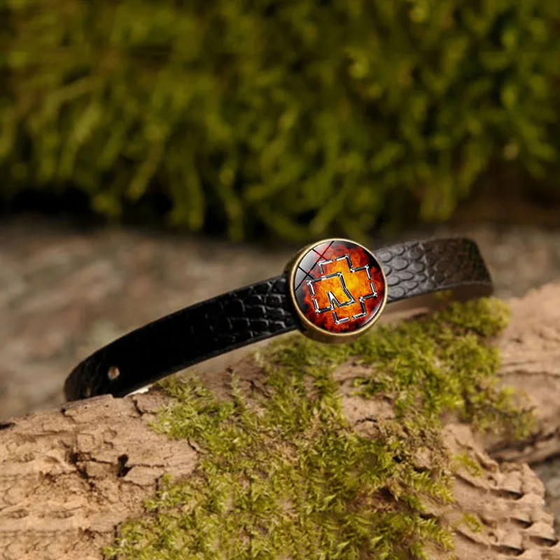 XUSHUI XJ креативный рок браслет черный кожаный 4 изображения Стильный Стеклянный