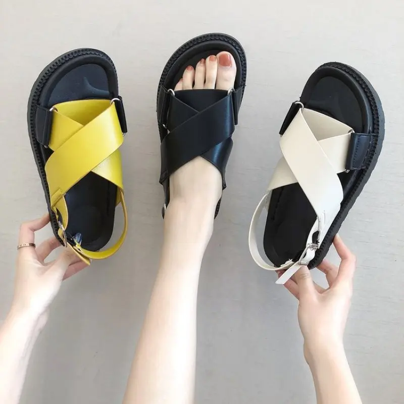 Сандалии гладиаторы женские с открытым носком мягкие босоножки из кожи