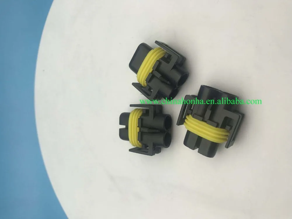 

2 pin H11 Fog Lamp Harness Connector Automotive Waterproof Connector HID Xenon Lamp Plug DJ7028Y-2.8-21