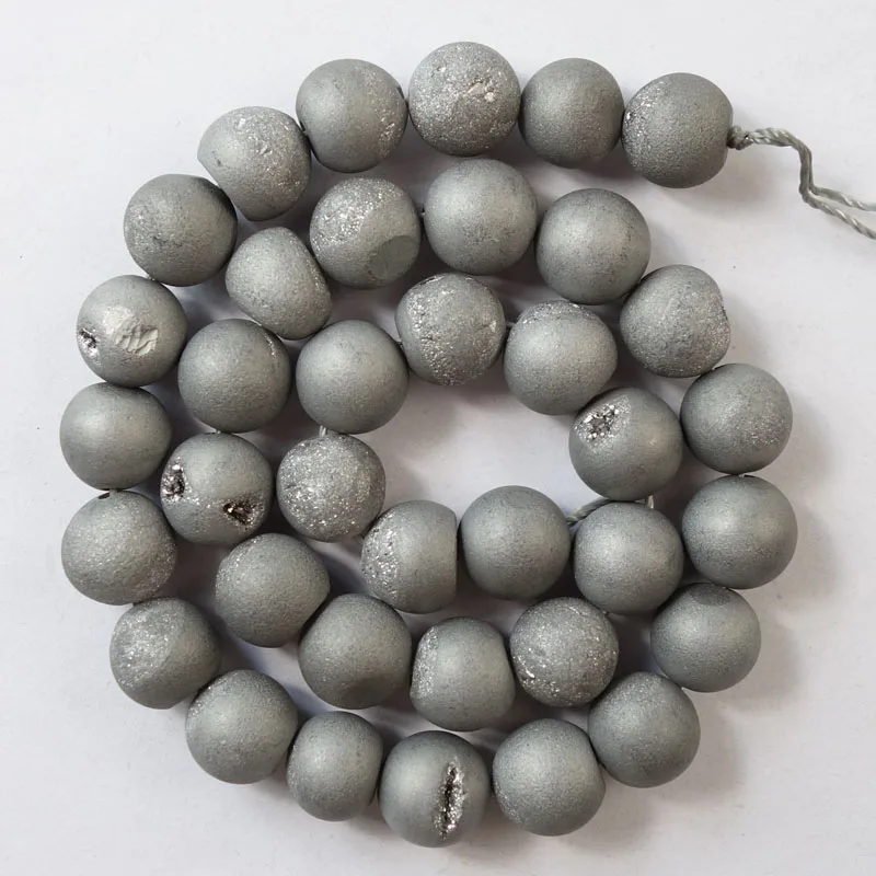 1 нитка 6 мм Металлические серые с титановым покрытием натуральные Druzy кварцевые