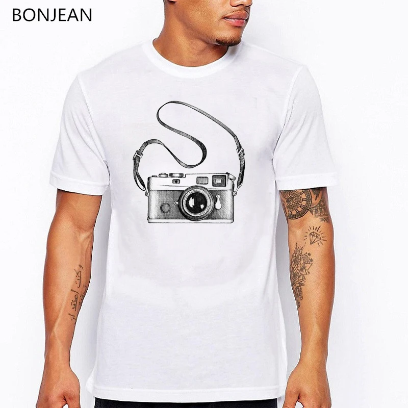 Мужская футболка с акварельным принтом камеры белая Повседневная в стиле