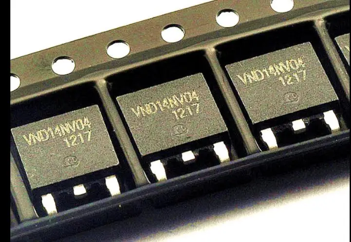 TA8428 AT250V TDA7056A 2SD2580 VND14NV04 | Электроника