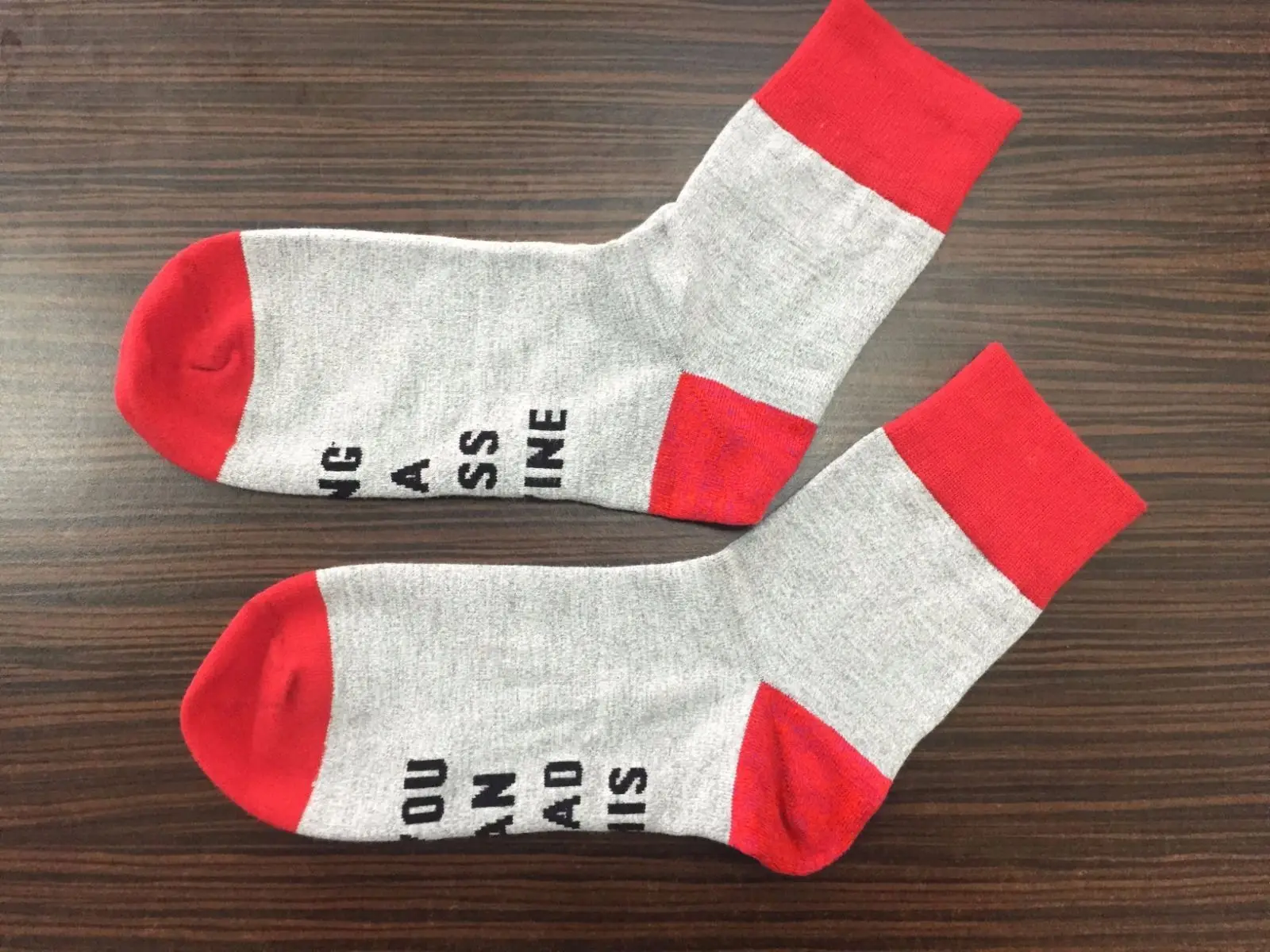 Модные винные носки на заказ если вы можете прочитать приносите мне стакан