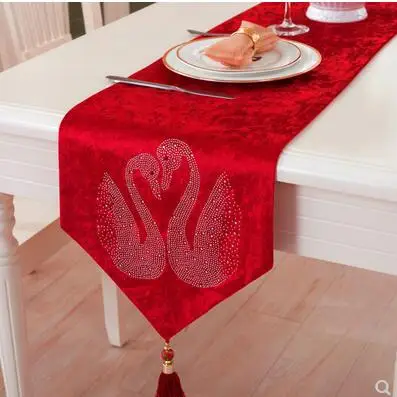 Европейский стиль обеденный стол флаг журнальный столик ткань Элитная Лебедь