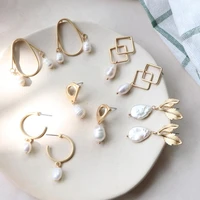 women classic metal line minimalist design earrings matte vintage baroque pearl earrings