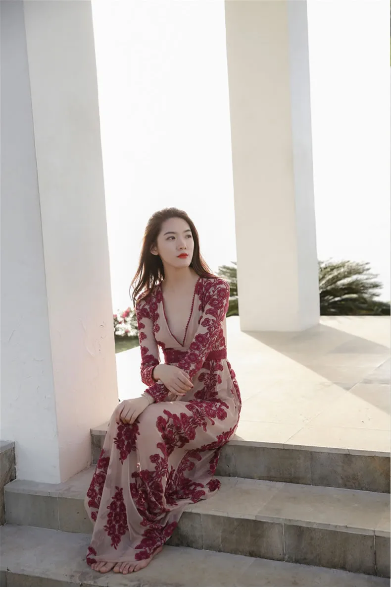 Прозрачное Сетчатое платье макси с цветочной вышивкой глубоким v образным