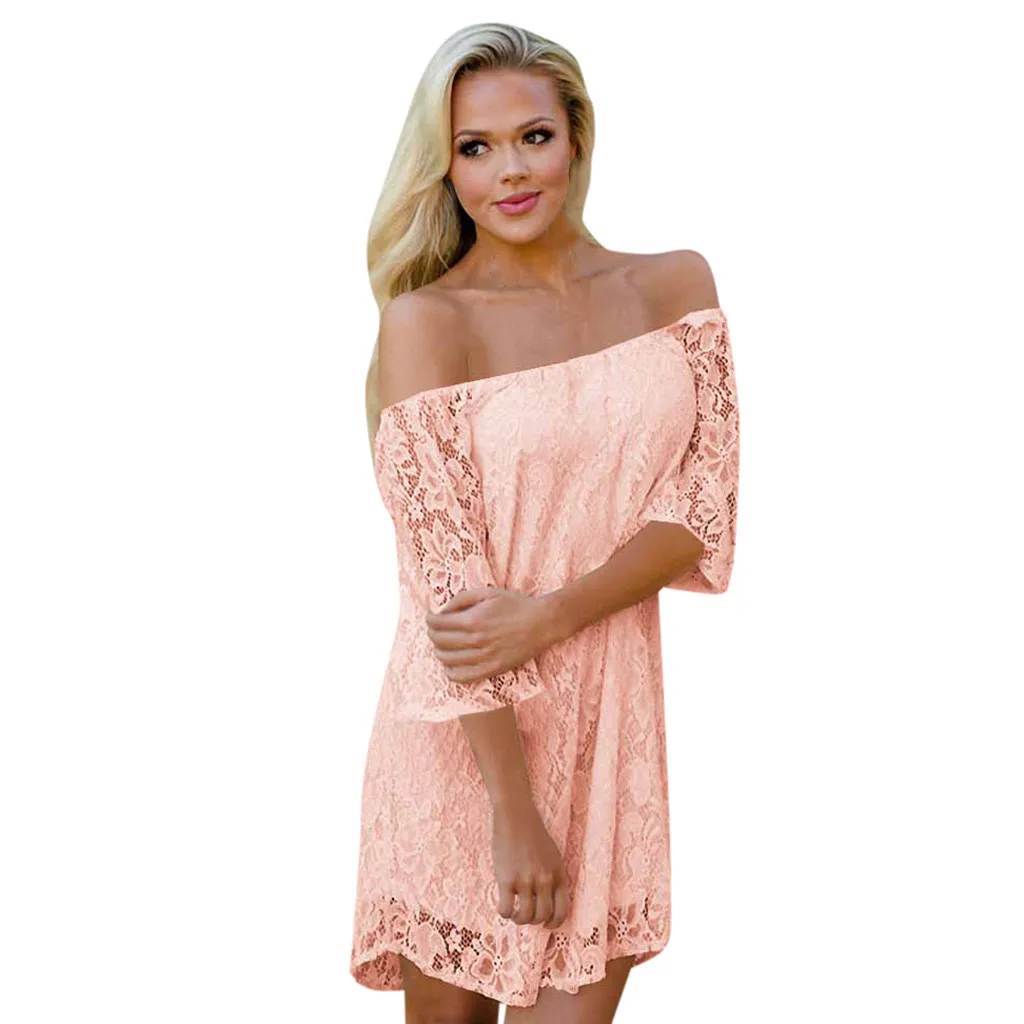 Летнее платье с вырезом лодочкой и открытыми плечами кружевное свободное