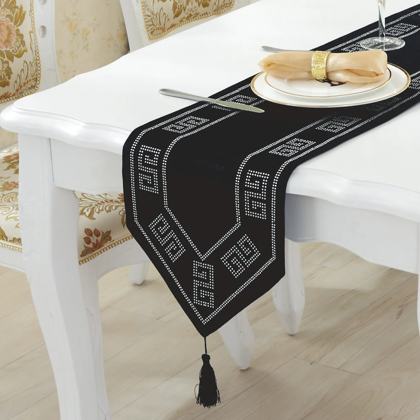 

Китайская Роскошная настольная дорожка, европейская высококачественная ткань, журнальный столик, скатерти, Роскошная ткань, шкаф, кровать, ...