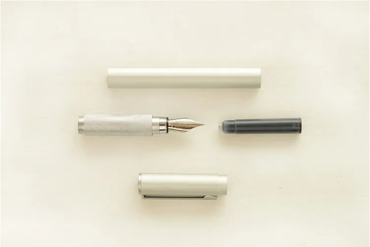 Япония Muji высокое качество алюминиевая короткая карманная авторучка чернила для гелевой ручки
