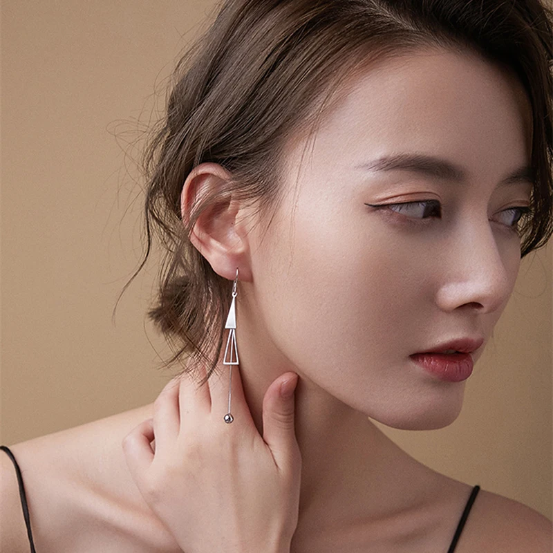 Многослойные треугольные серьги-гвоздики женские простые длинное эффектное