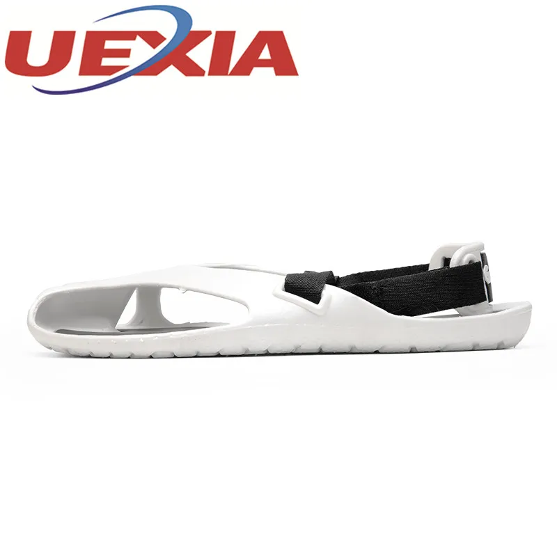 Новый стиль повседневное летние мужские сандалии Лоскутная Мода для мужчин