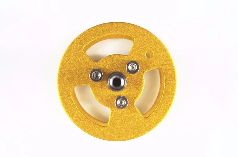 Цельнометаллическое колесо с подшипником из золотистого алюминиевого сплава