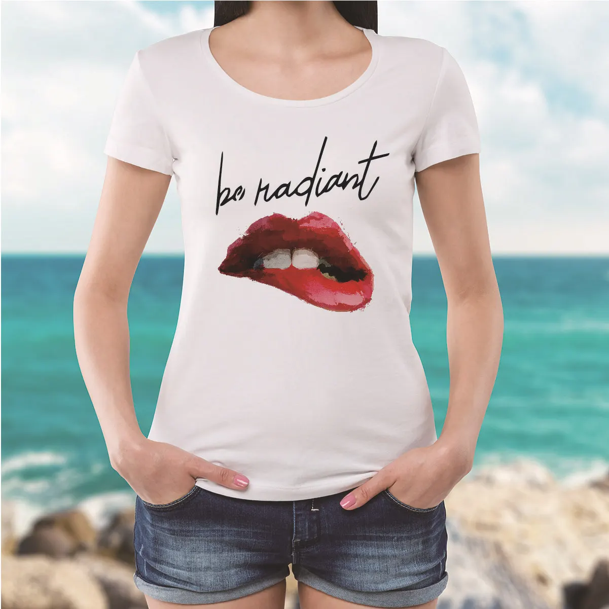 Футболка женская с принтом губы пикантный Повседневный свободный белый топ