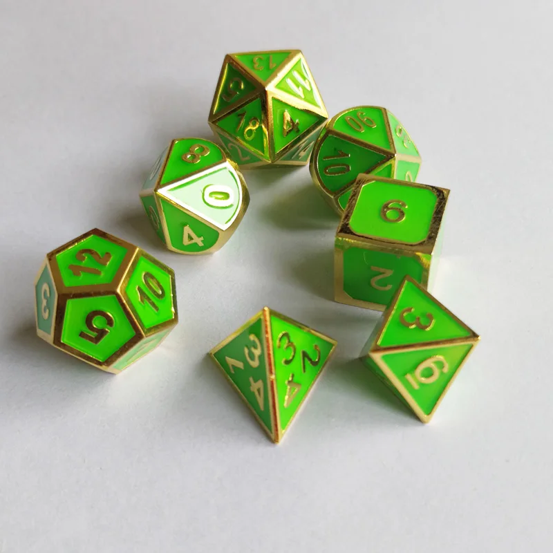 Factory exports new font dungeons &amp dragons 7 PCS /set creative RPG dice d&ampd metal die fluorescent green | Спорт и развлечения