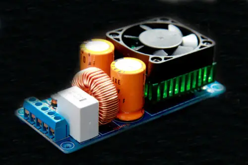 IRS2092S 500 W подойдет как для повседневной носки так канальный цифровой усилитель