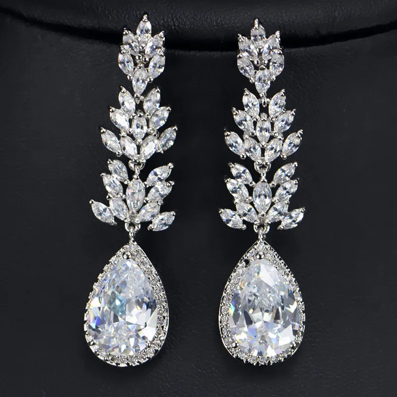 white Cwwzircons Роскошные Серьги Высокого Качества Серебряного Цвета С Длинным Каплевидным Кристаллом Модное Украшение с Фианитами для Женщин cz382 - Окраска металла: white