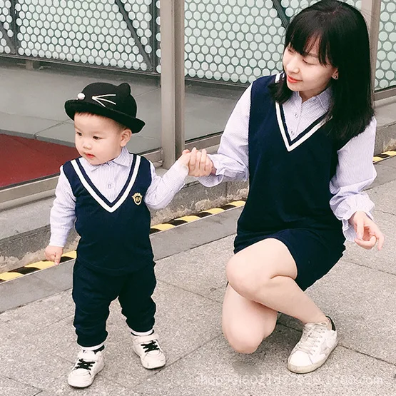 Одежда для мамы и сына одежда семейного образа зимние вязаные свитера мальчиков