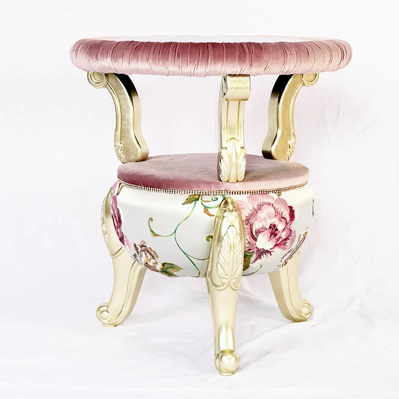 Маленький чайный столик и красивый стул в европейском стиле от ProCARE Furniture | Мебель