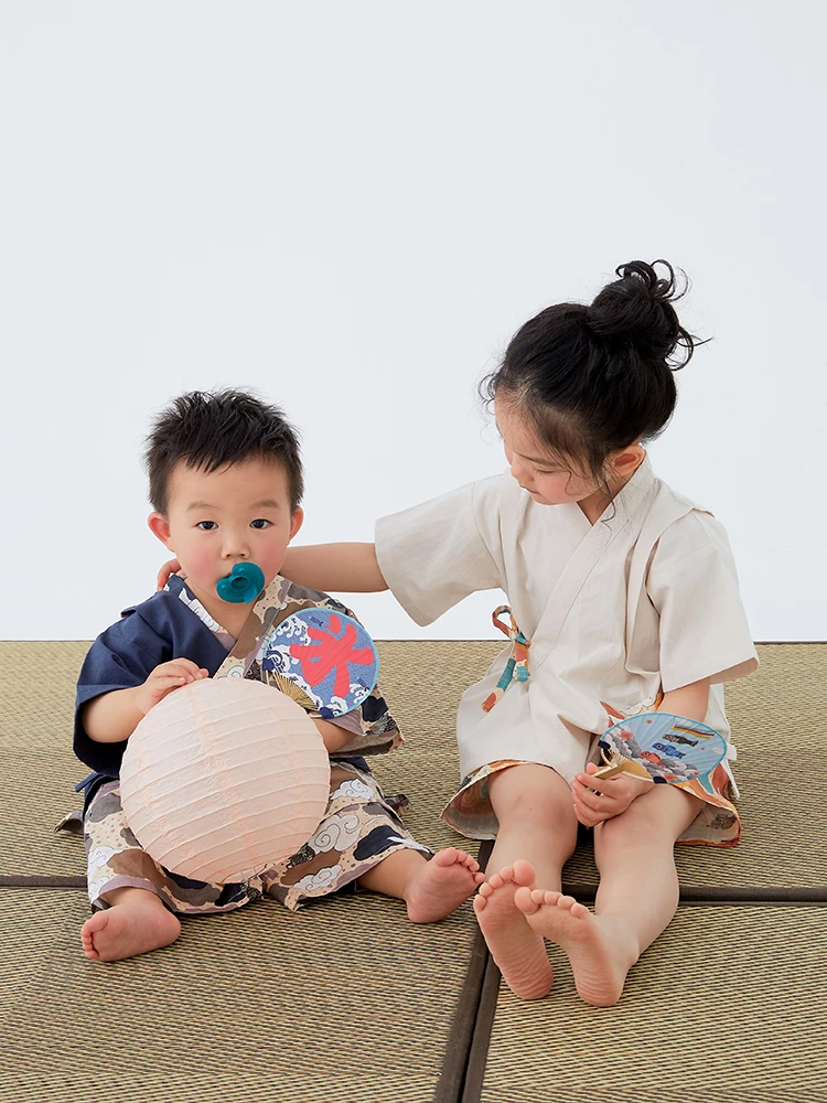 

Japanese-style Splice Cotton Kimono Pajamas Children Baby Boys Girls Printing Costume Home Pyjamas Suits Underwear Clothing Z953
