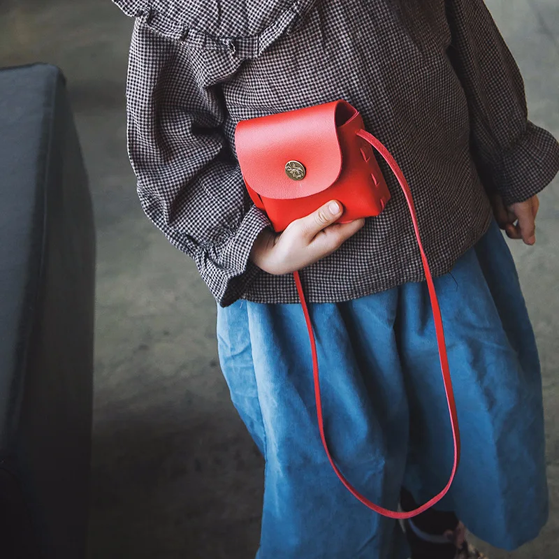 Модная простая милая маленькая сумка мессенджер с клапаном для девочек