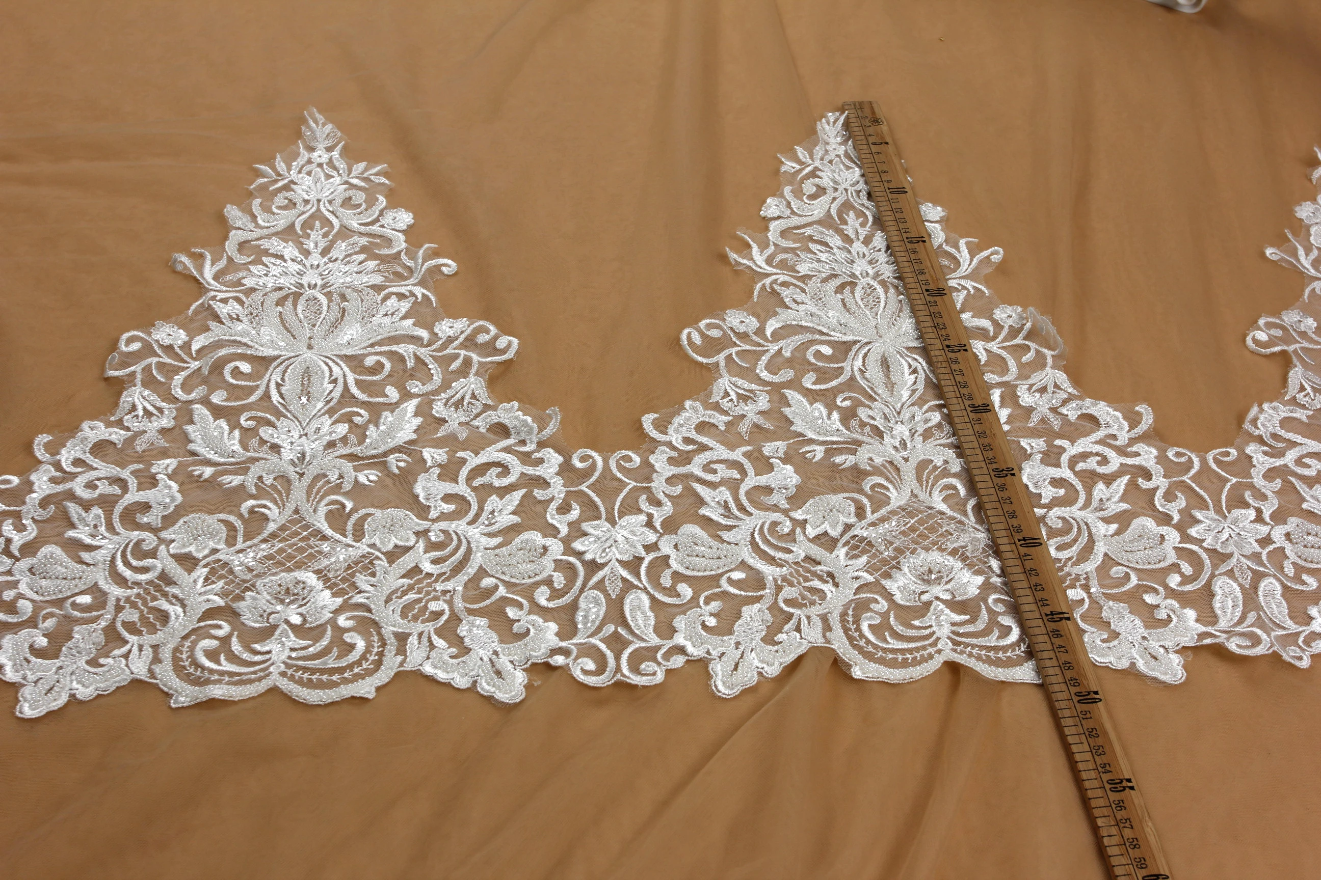 Новинка крупный узор тяжелые бусины кружева аксессуары для одежды кукол 48 см по