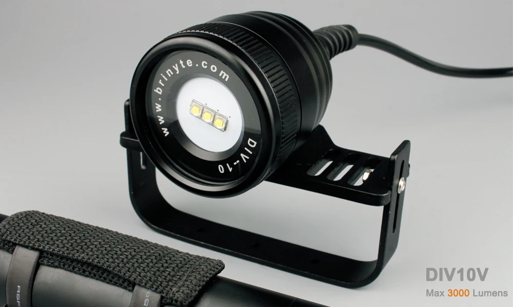 NITESUN DIV10V фонарик для дайвинга 3* CREE XM-L2 U4 светодиоды max 3000лм угол луча 150 м водонепроницаемый фонарик для дайвинга+ зарядное устройство