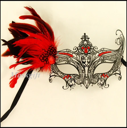 2016 новый дизайн маска с перьями для Хэллоуина черная и красная лазерная резка