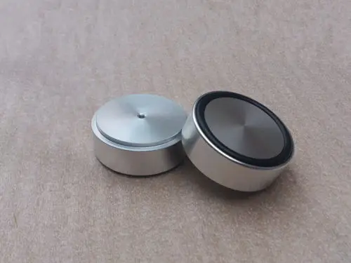 

4x (silver) G58 Aluminum feet for amp /speaker (with Rubber ring) D:58mm H:22mm