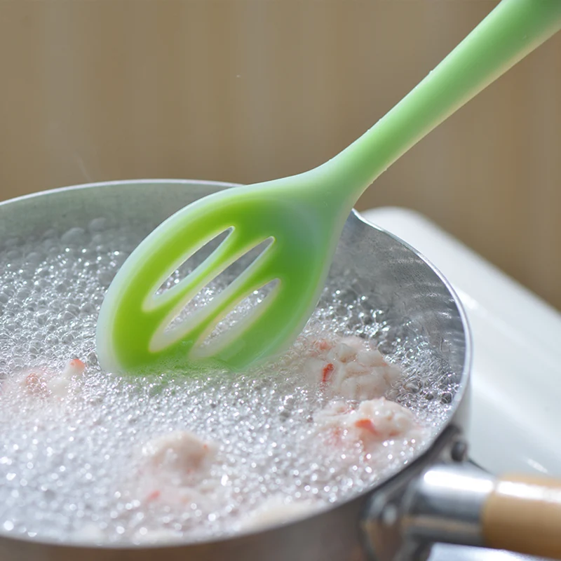 Силиконовая кухонная ложка с прорезями большая длинная ручка - Цена: 242,50 - 288,40 руб.
