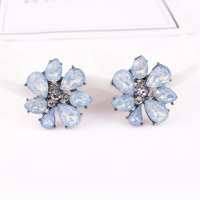 opal light blue LUBOV, цветные хрустальные листья, стразы, инкрустированные цветами, трендовые серьги-гвоздики, женские серьги для пирсинга, для свадебной вечеринки, ювелирные изделия - Окраска металла: opal light blue