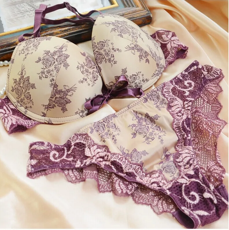 Комплект женского нижнего белья кружевной бюстгальтер с пуш апом|Комплекты